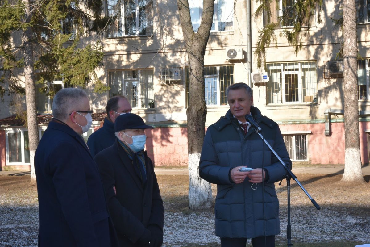 bust Gheorghe Paladi